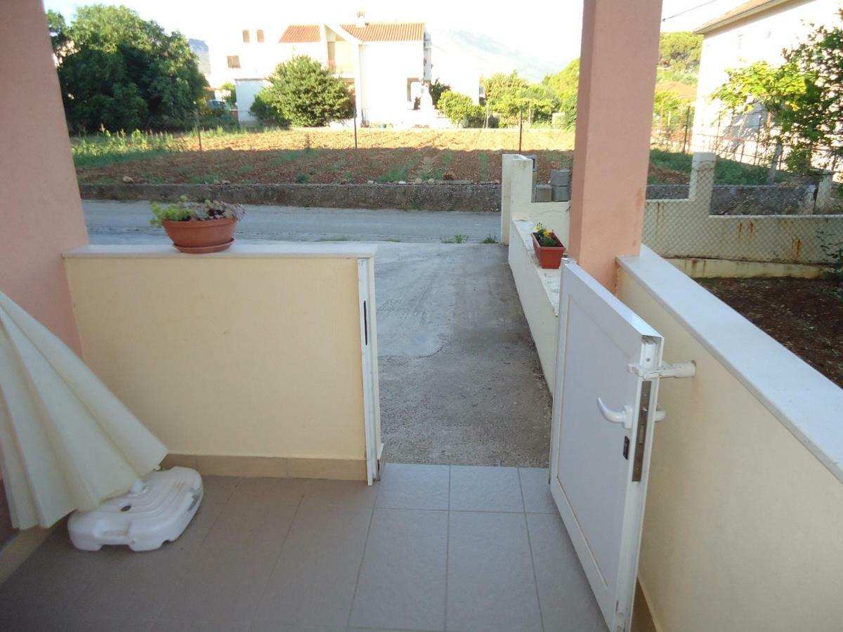 Apartment Milla Orebic Exterior photo